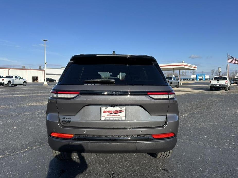 new 2025 Jeep Grand Cherokee car, priced at $45,175