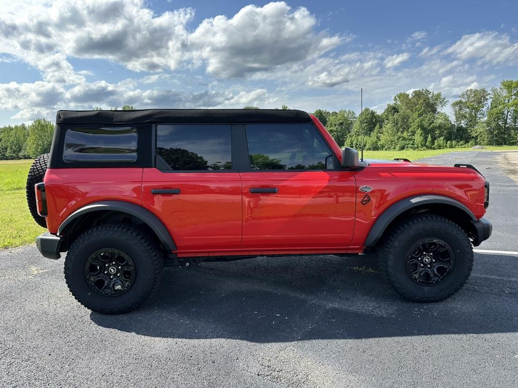 used 2023 Ford Bronco car, priced at $49,549