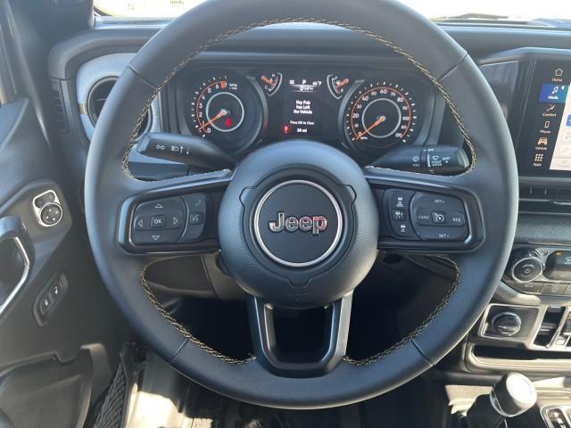 new 2025 Jeep Gladiator car, priced at $41,133