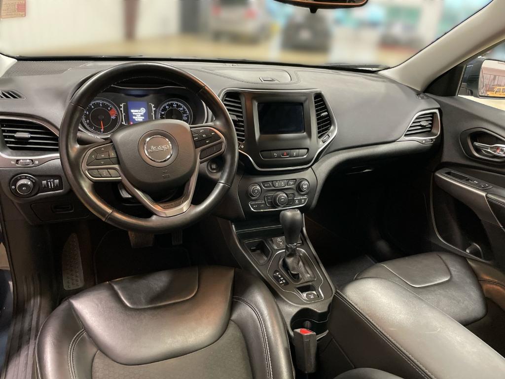 used 2021 Jeep Cherokee car, priced at $20,999