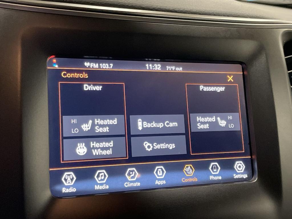 used 2021 Jeep Cherokee car, priced at $20,999