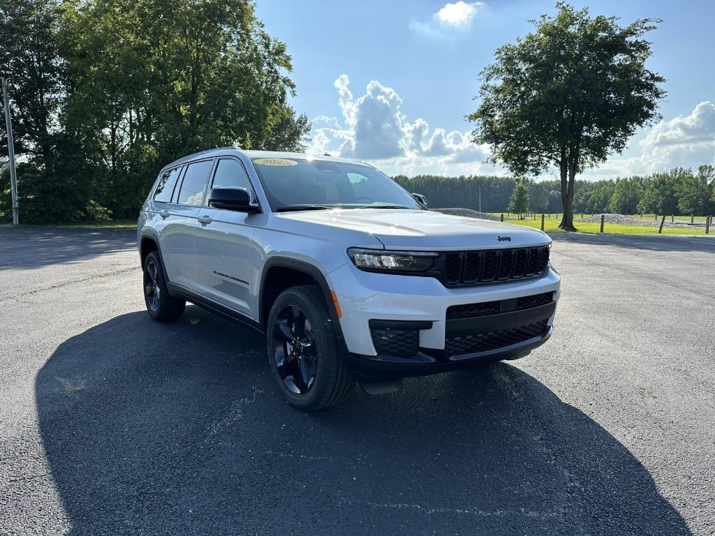 new 2025 Jeep Grand Cherokee L car, priced at $44,559