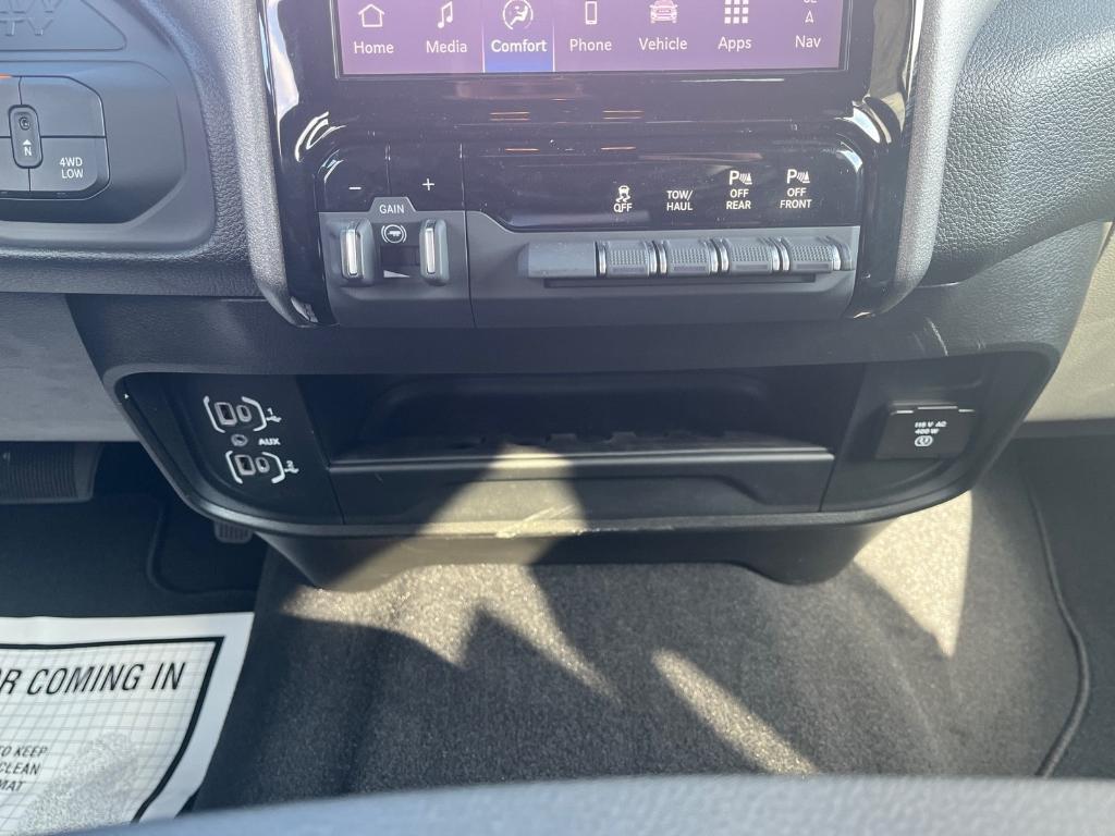 new 2025 Ram 2500 car, priced at $59,435