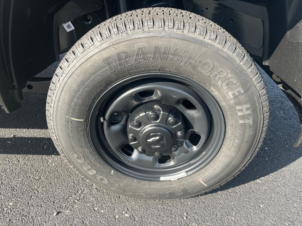 new 2025 Ram 2500 car, priced at $59,435