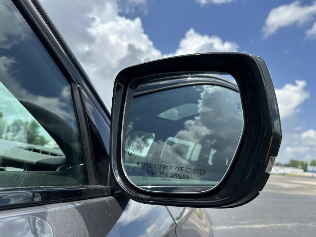 new 2025 Jeep Grand Cherokee car, priced at $43,355