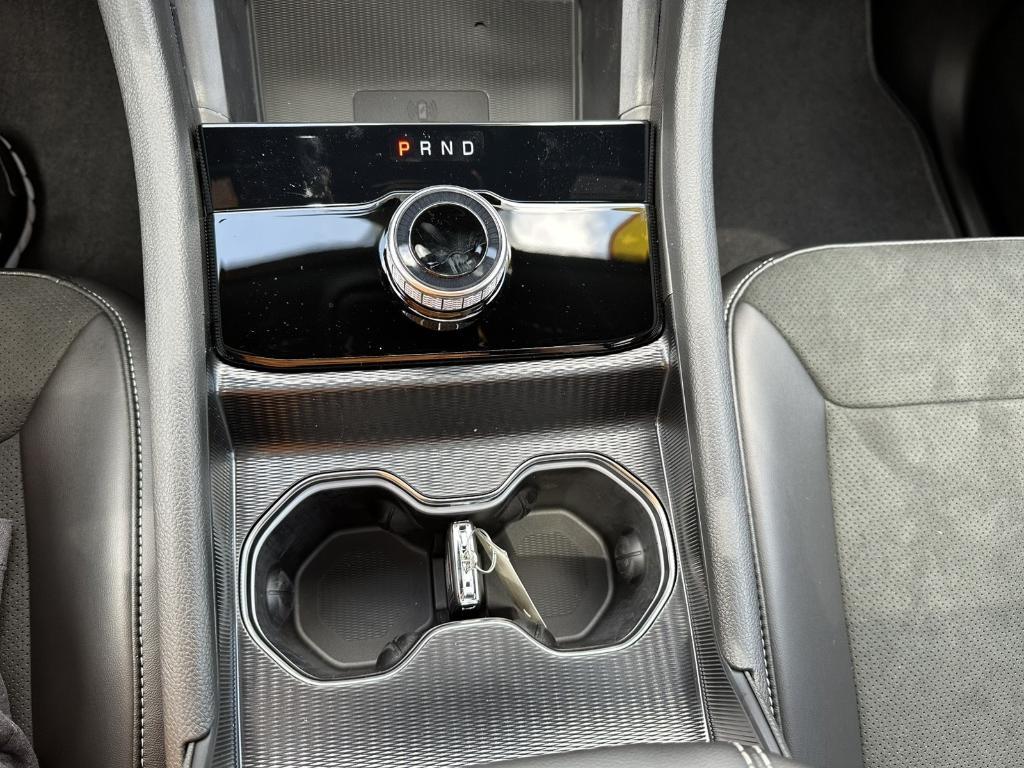 new 2025 Jeep Grand Cherokee car, priced at $40,855