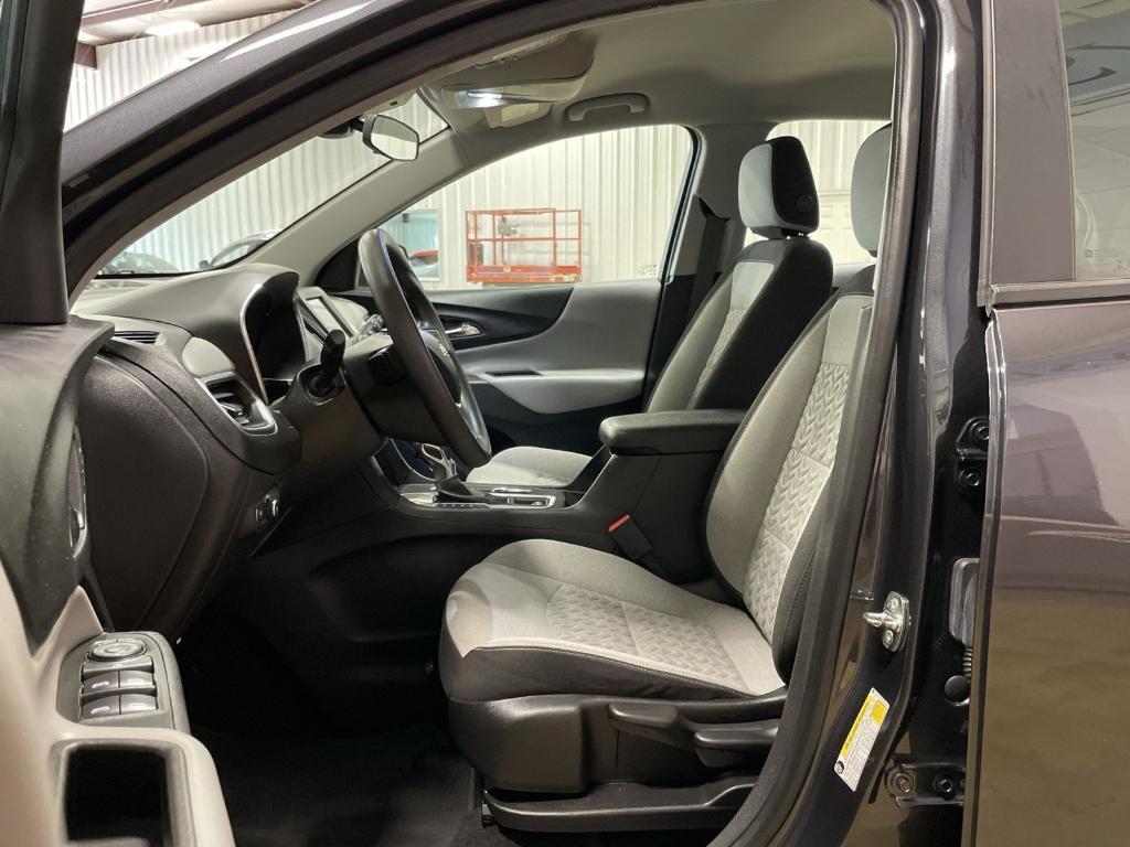used 2022 Chevrolet Equinox car, priced at $19,650