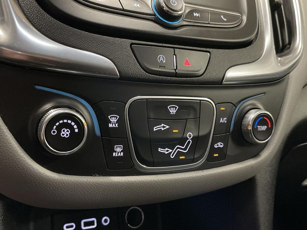 used 2022 Chevrolet Equinox car, priced at $19,400