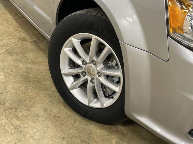 used 2014 Dodge Grand Caravan car, priced at $13,311