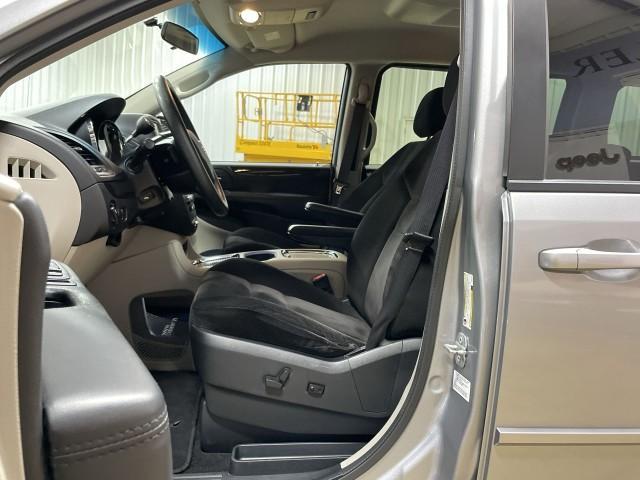 used 2014 Dodge Grand Caravan car, priced at $13,311