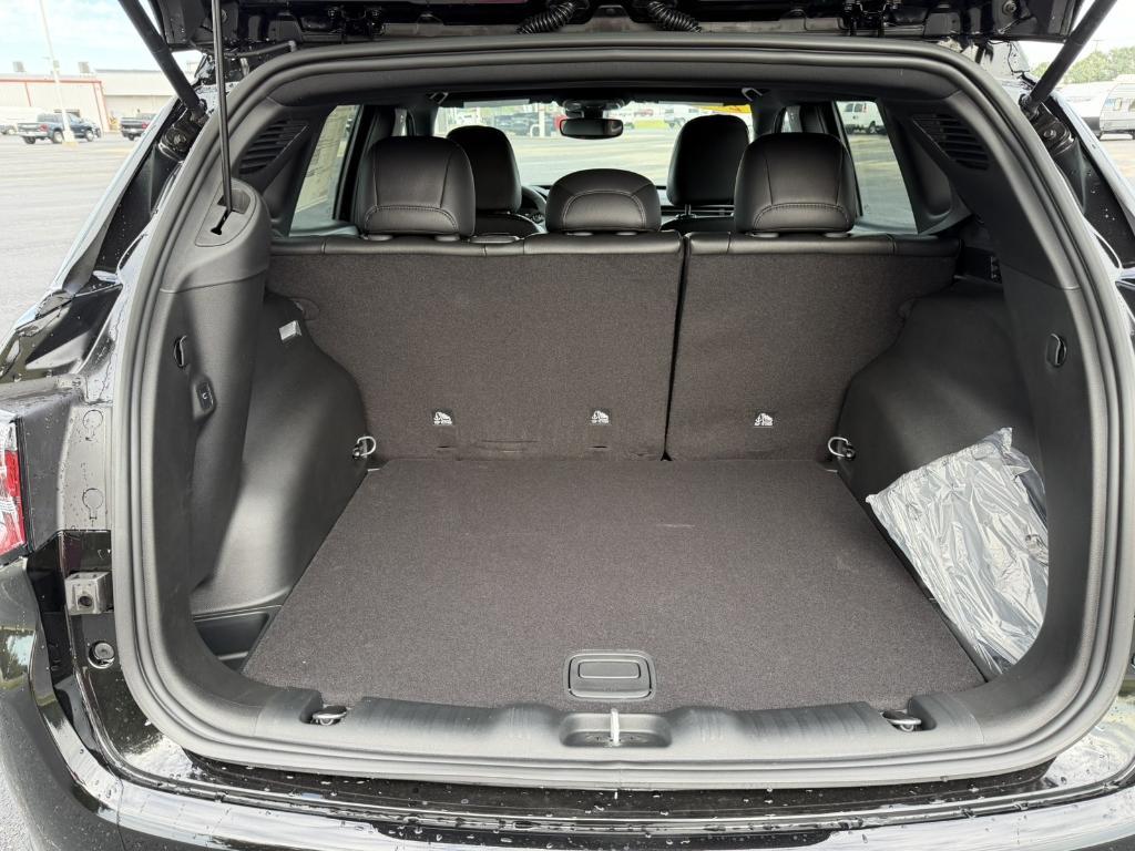 new 2026 Jeep Compass car, priced at $35,710