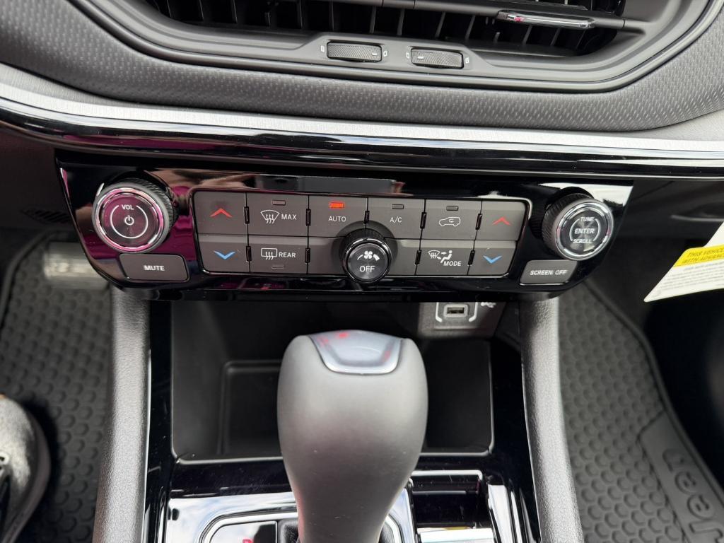 new 2026 Jeep Compass car, priced at $35,710