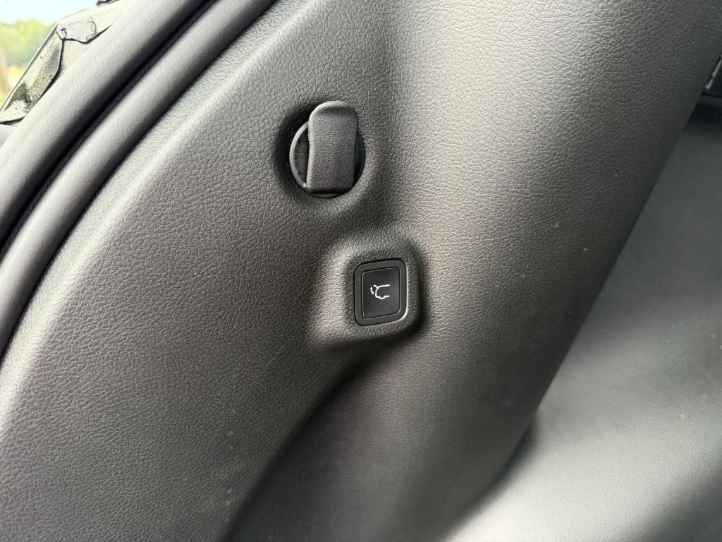 new 2026 Jeep Compass car, priced at $35,710