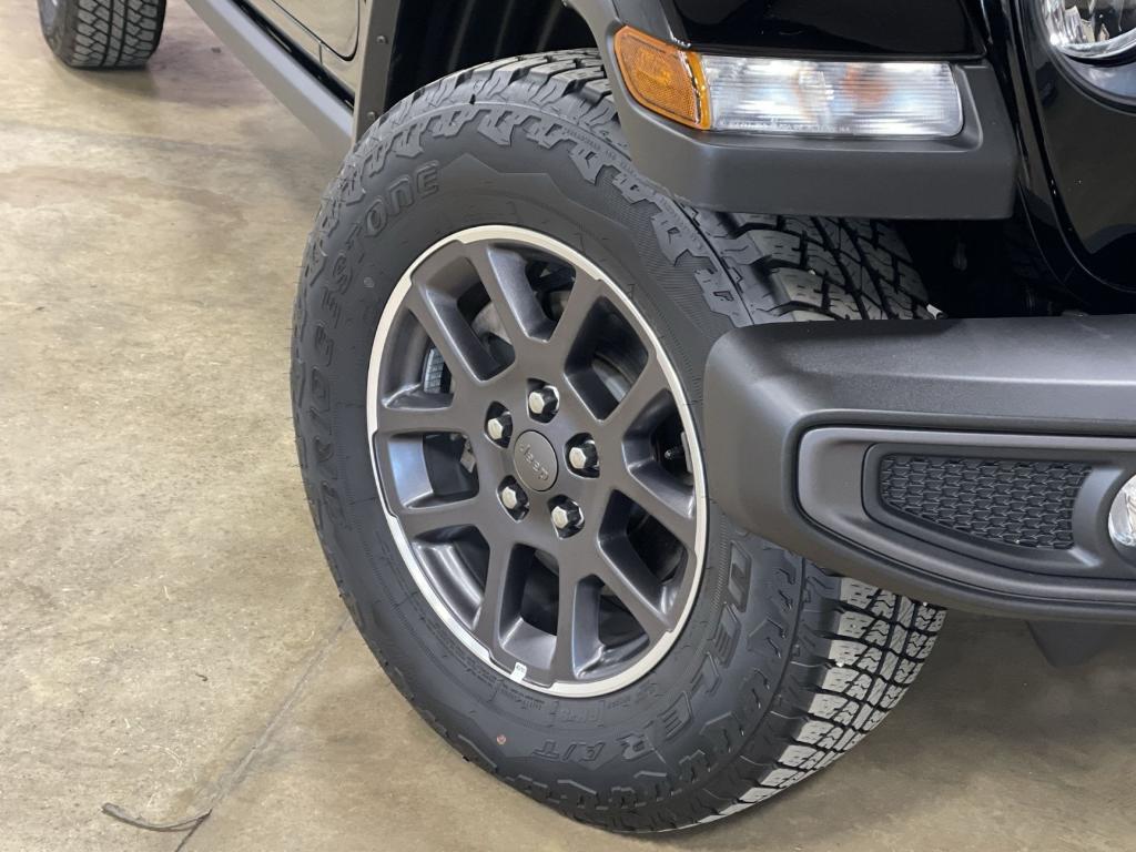 used 2021 Jeep Gladiator car, priced at $36,922