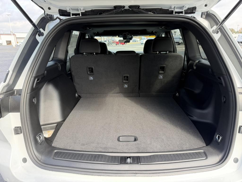 new 2025 Jeep Grand Cherokee car, priced at $33,529