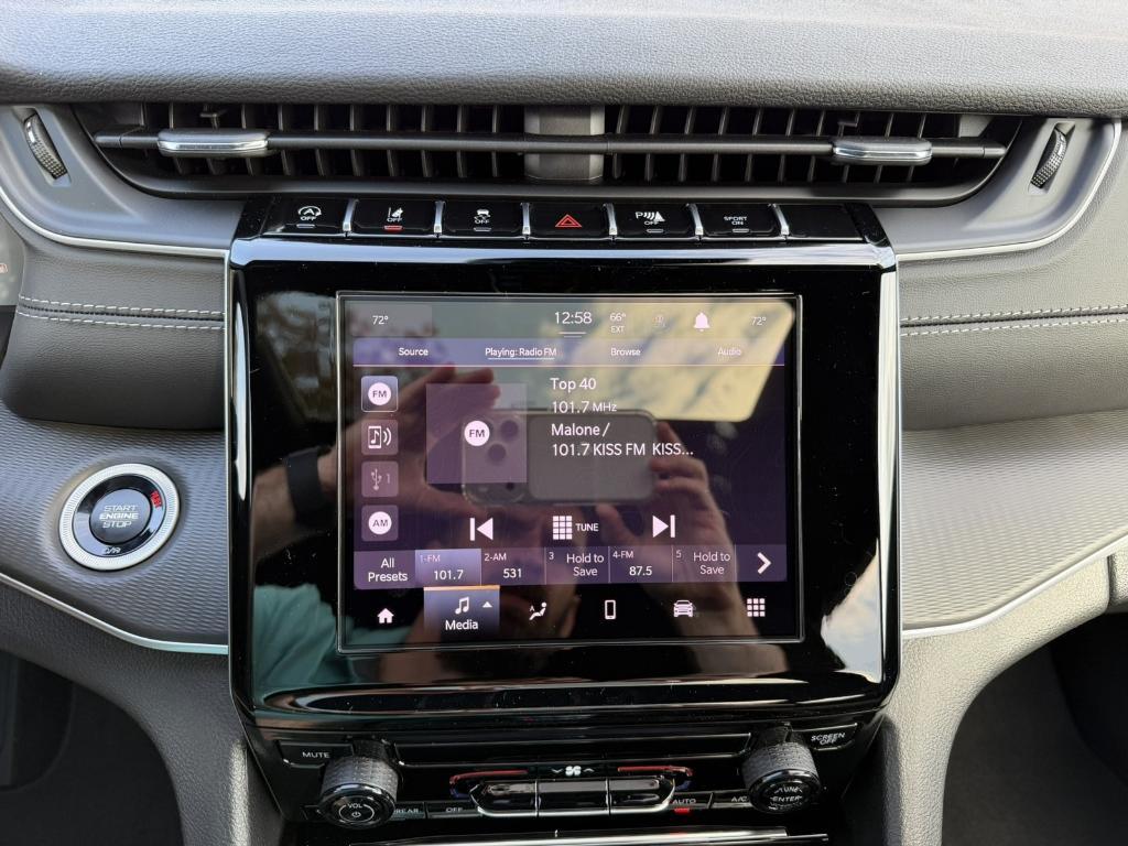 new 2025 Jeep Grand Cherokee car, priced at $33,529