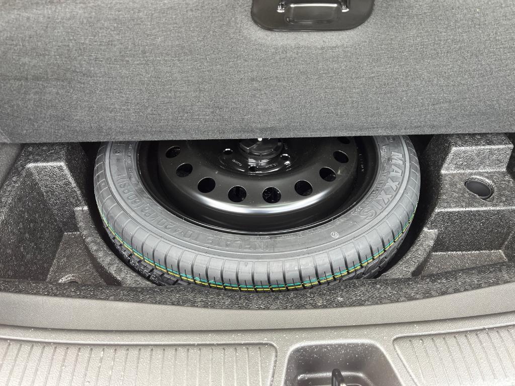 used 2023 Buick Envision car, priced at $35,190