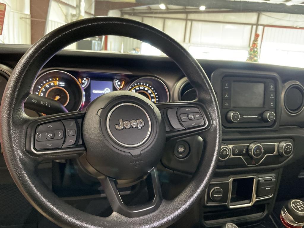 used 2020 Jeep Gladiator car, priced at $29,471