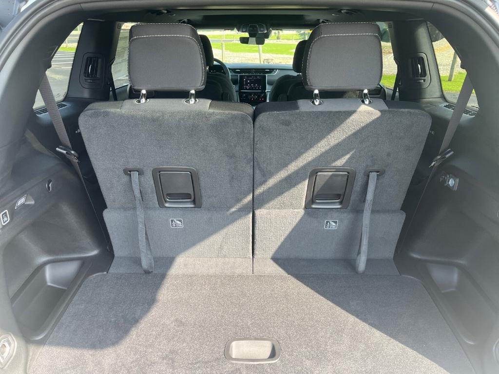 new 2025 Jeep Grand Cherokee L car, priced at $40,490