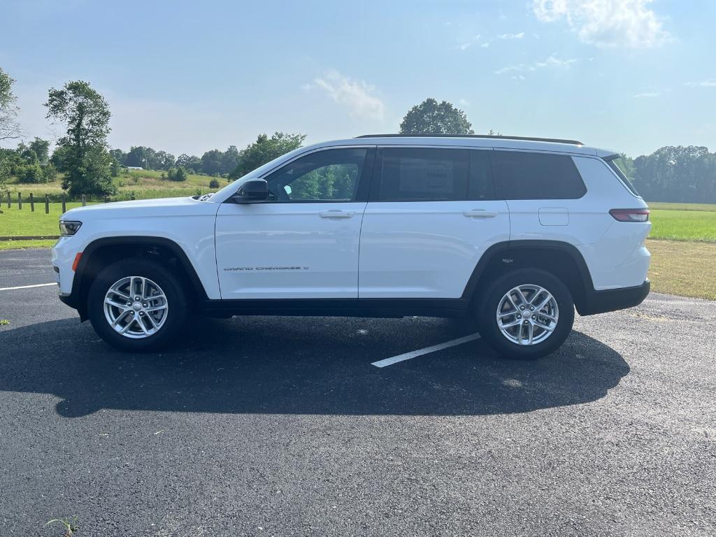 new 2025 Jeep Grand Cherokee L car, priced at $40,490