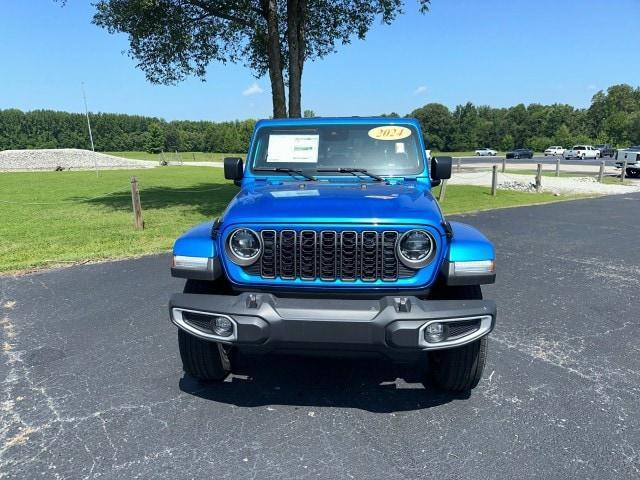 new 2024 Jeep Gladiator car, priced at $42,751