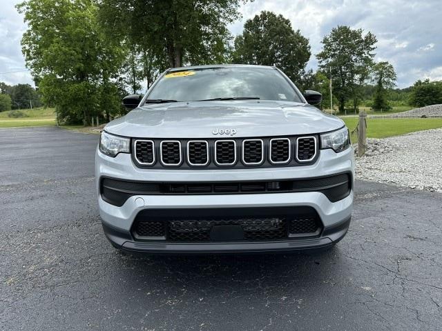 new 2024 Jeep Compass car, priced at $27,313