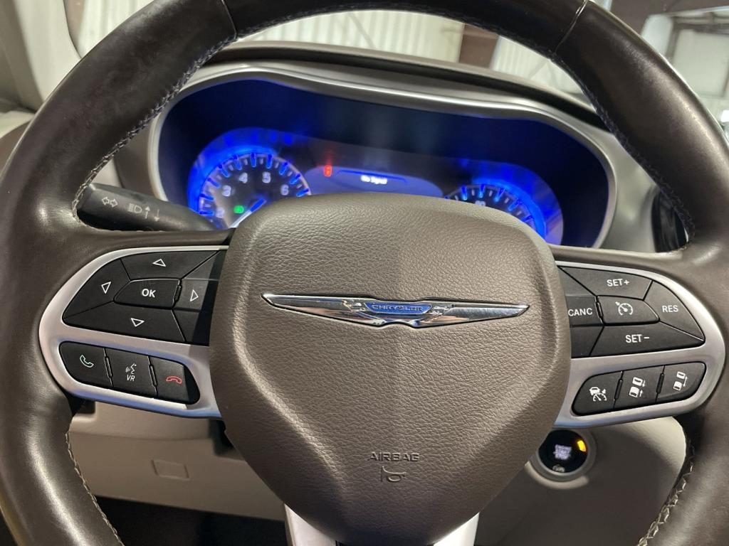 used 2017 Chrysler Pacifica car, priced at $14,783