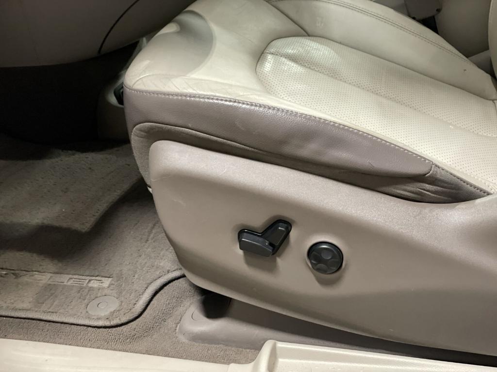 used 2017 Chrysler Pacifica car, priced at $14,783