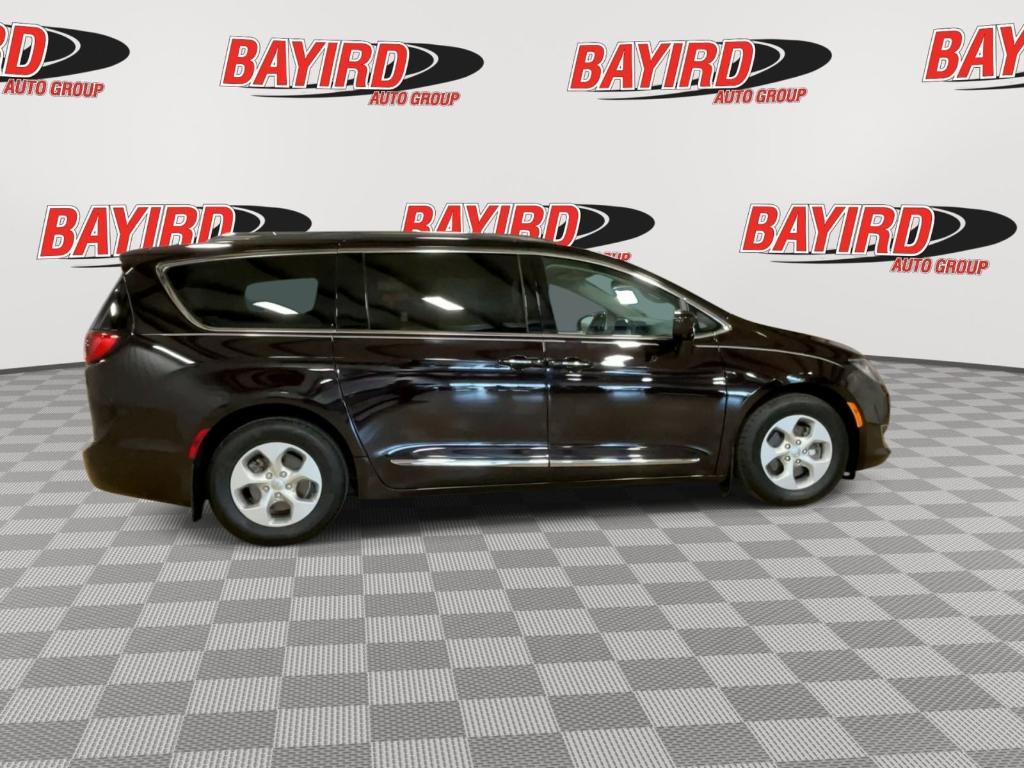 used 2017 Chrysler Pacifica car, priced at $14,783