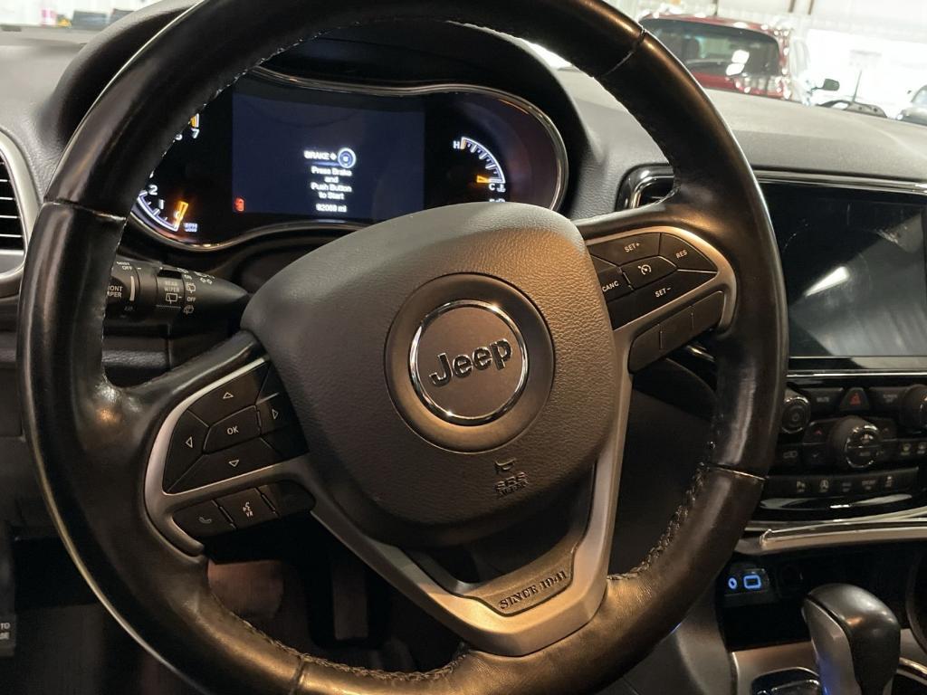 used 2020 Jeep Grand Cherokee car, priced at $22,989