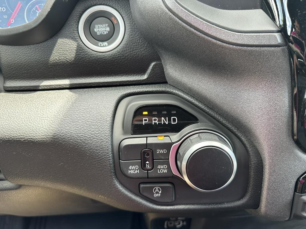 new 2025 Ram 1500 car, priced at $45,541