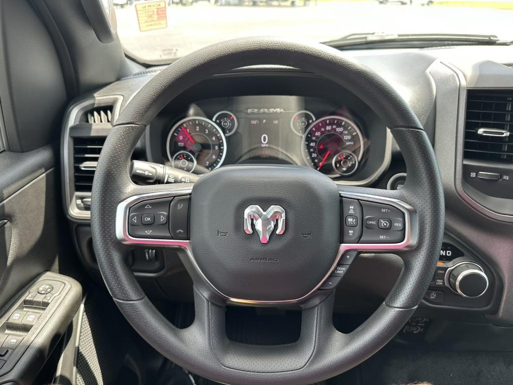 new 2025 Ram 1500 car, priced at $45,541