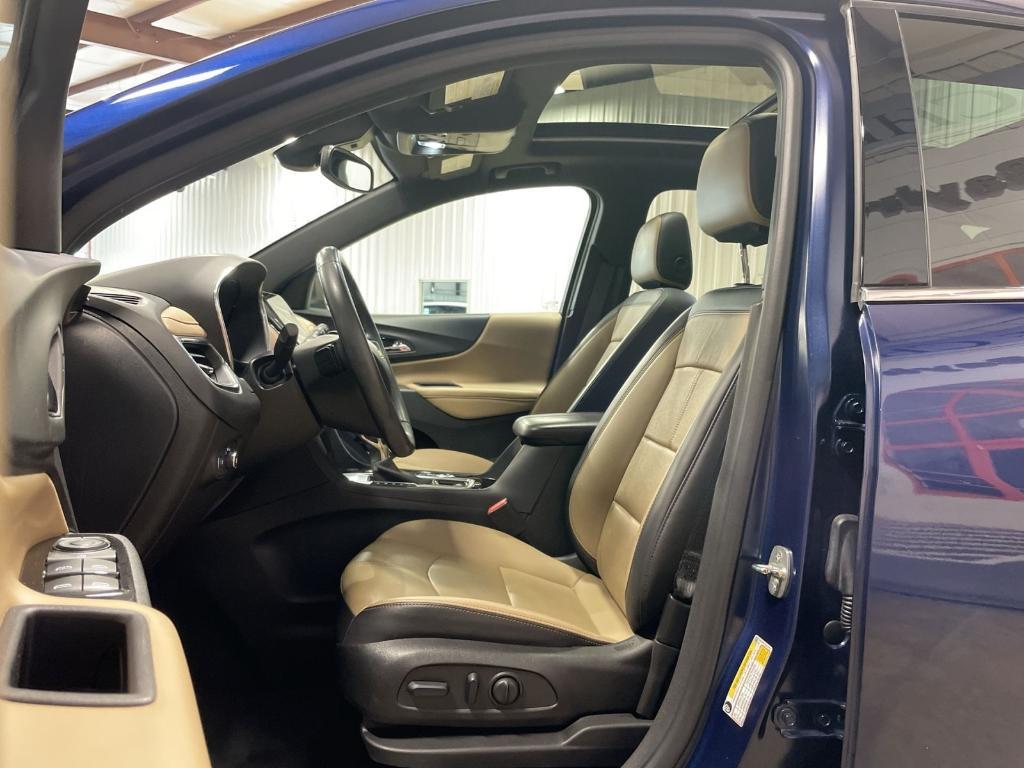 used 2022 Chevrolet Equinox car, priced at $25,529