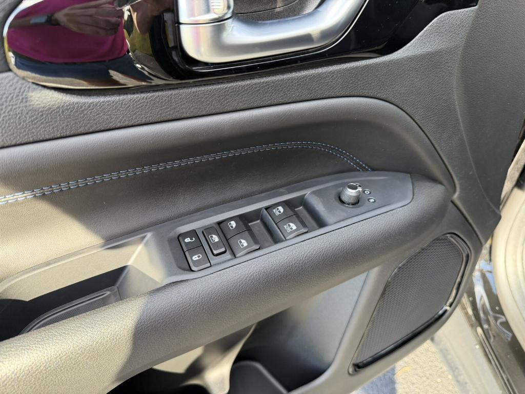 new 2026 Jeep Compass car, priced at $33,410