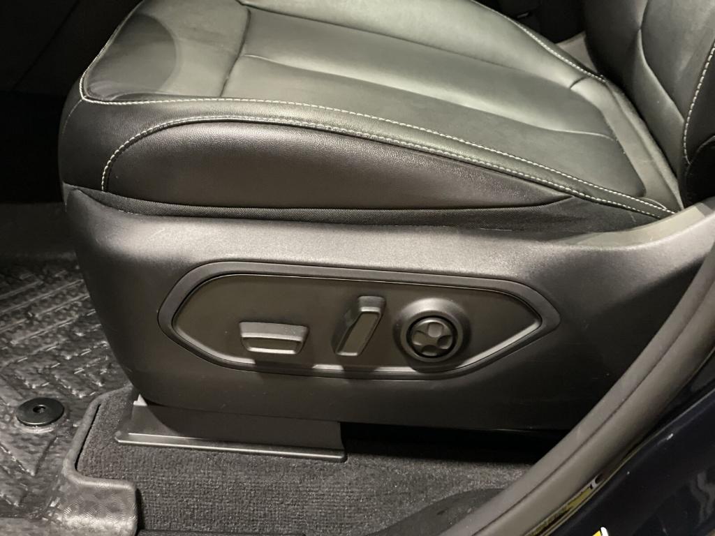 used 2022 Jeep Grand Cherokee 4xe car, priced at $34,894