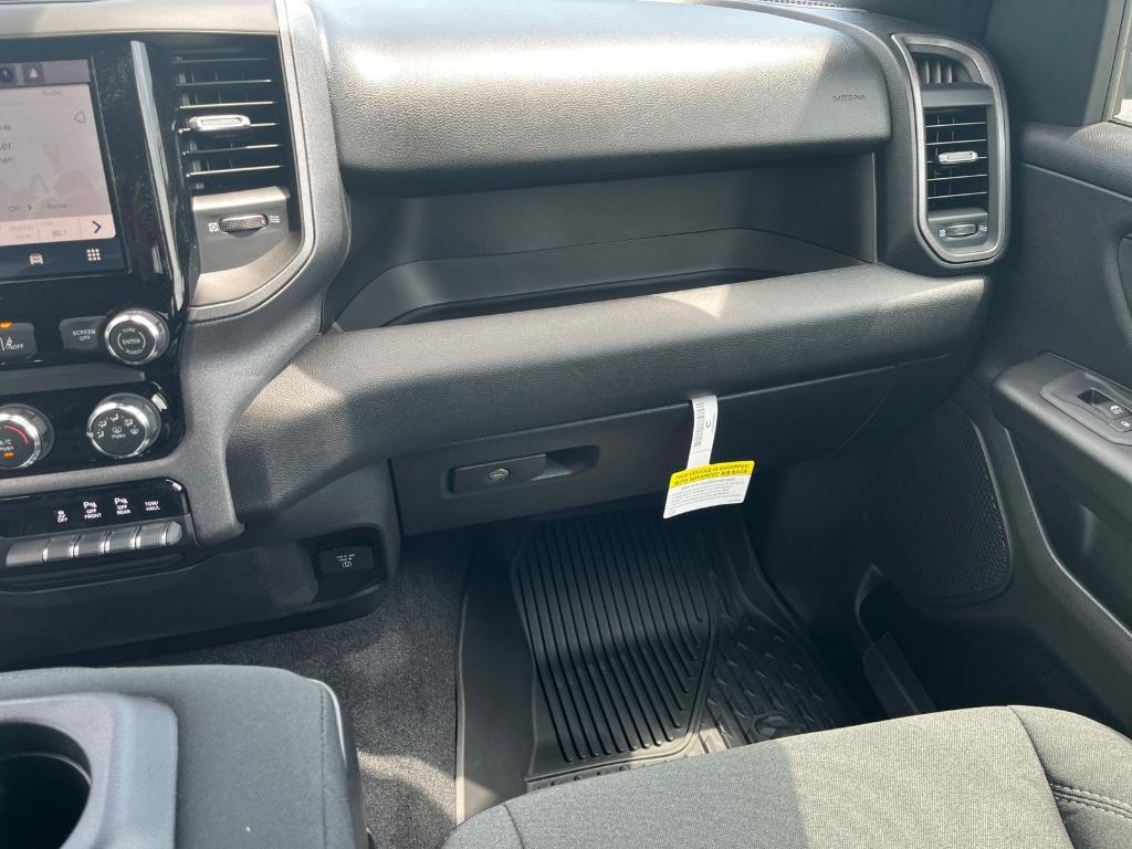new 2025 Ram 1500 car, priced at $46,467