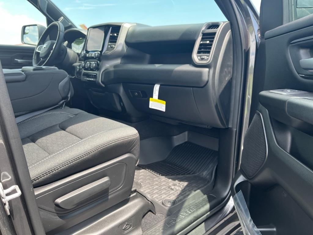new 2025 Ram 1500 car, priced at $46,467