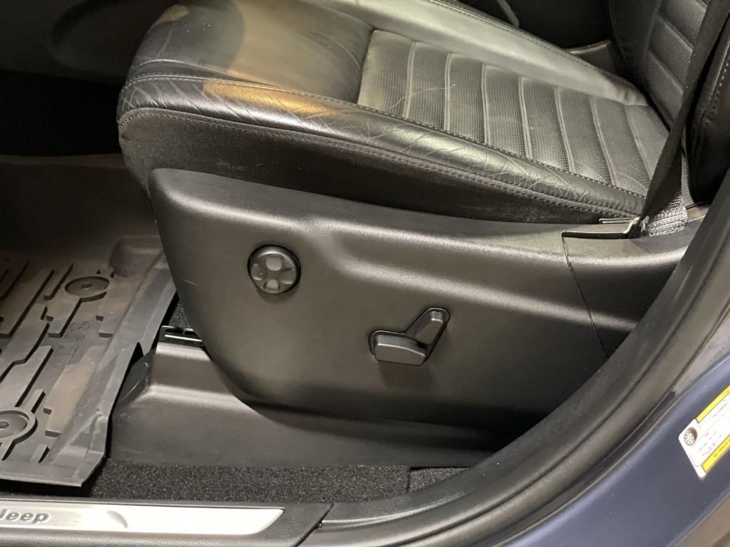 used 2020 Jeep Grand Cherokee car, priced at $26,997