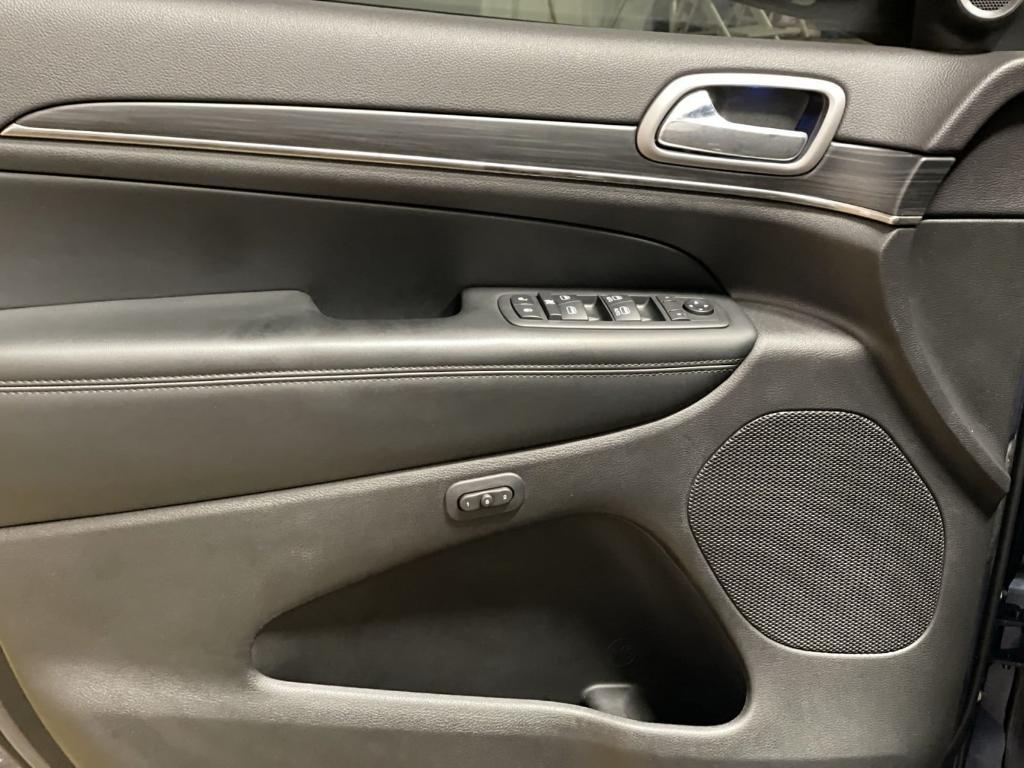 used 2020 Jeep Grand Cherokee car, priced at $26,997