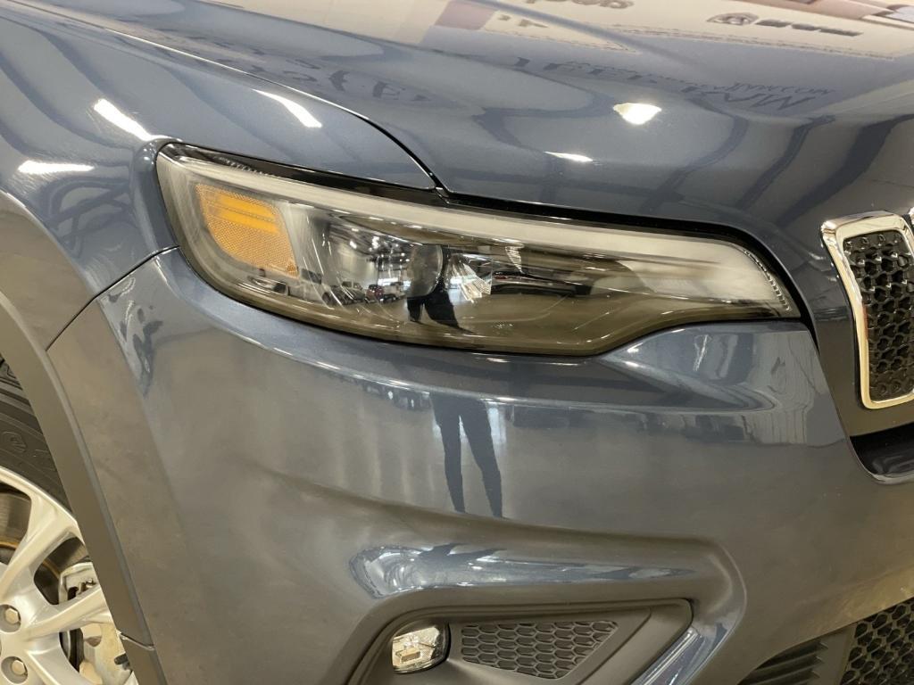 used 2019 Jeep Cherokee car, priced at $21,313