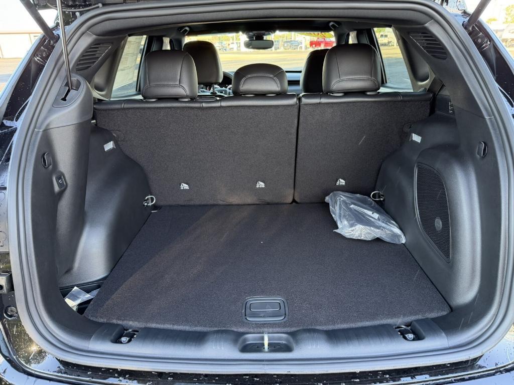 new 2026 Jeep Compass car, priced at $39,485
