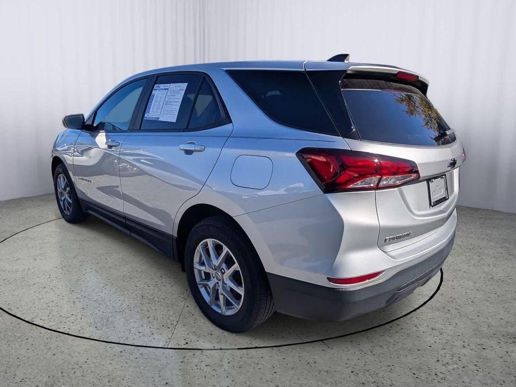 used 2022 Chevrolet Equinox car, priced at $17,995