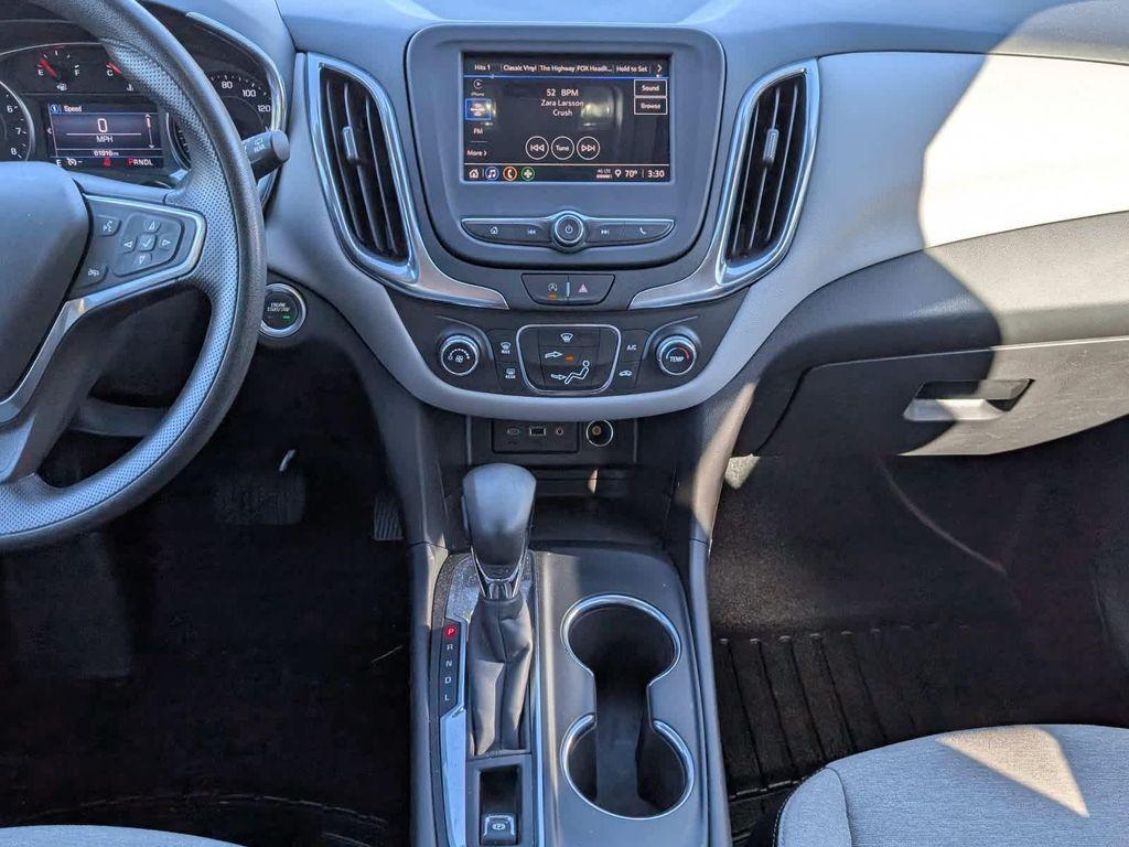 used 2022 Chevrolet Equinox car, priced at $17,995