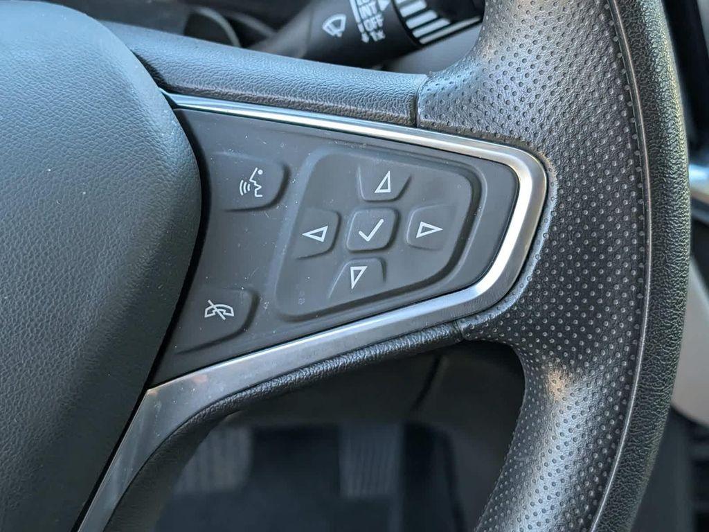used 2022 Chevrolet Equinox car, priced at $17,995