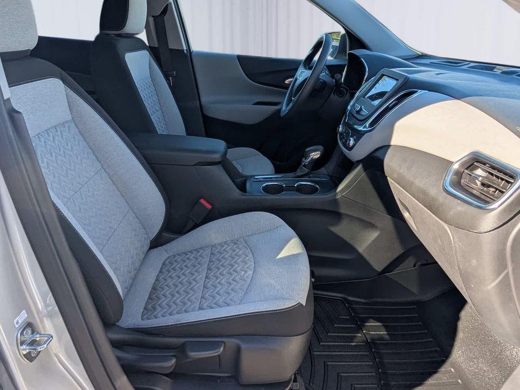 used 2022 Chevrolet Equinox car, priced at $17,995
