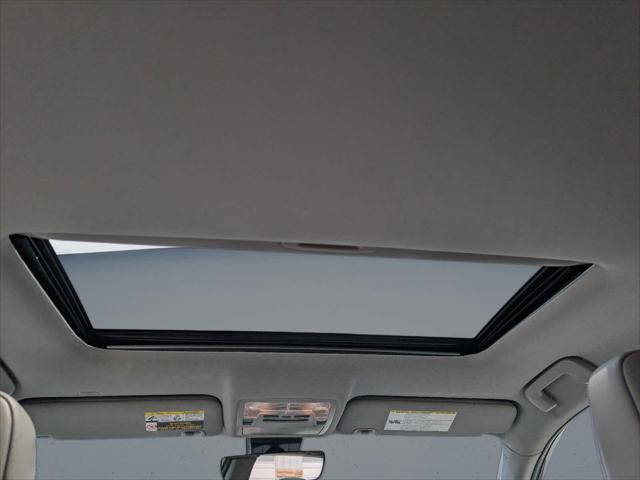 used 2019 Toyota Highlander car, priced at $25,997