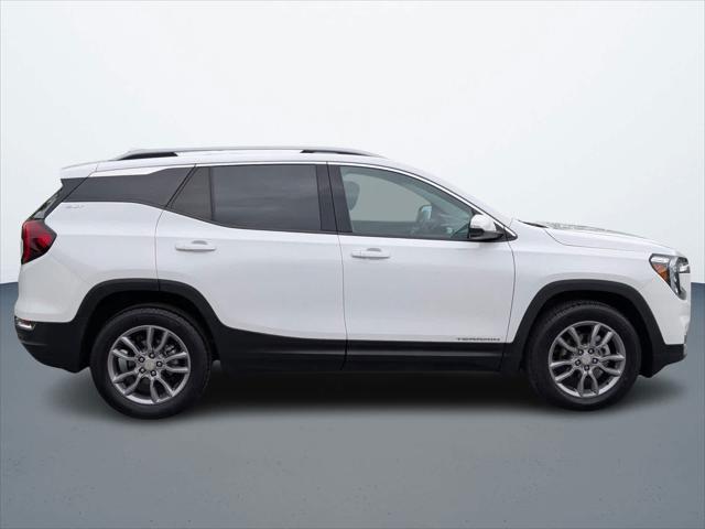 used 2022 GMC Terrain car, priced at $25,997