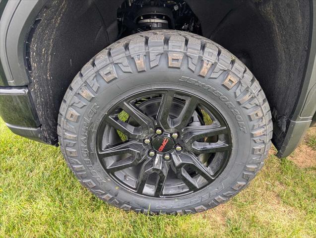 new 2025 GMC Sierra 1500 car, priced at $52,623