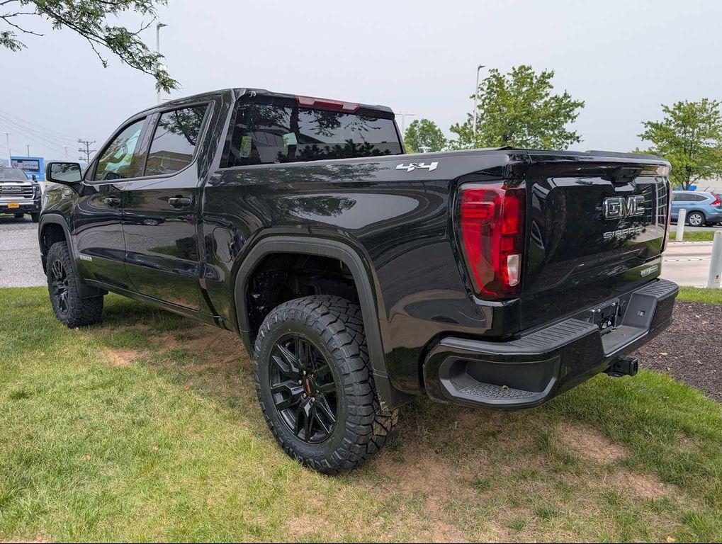 new 2025 GMC Sierra 1500 car, priced at $50,623