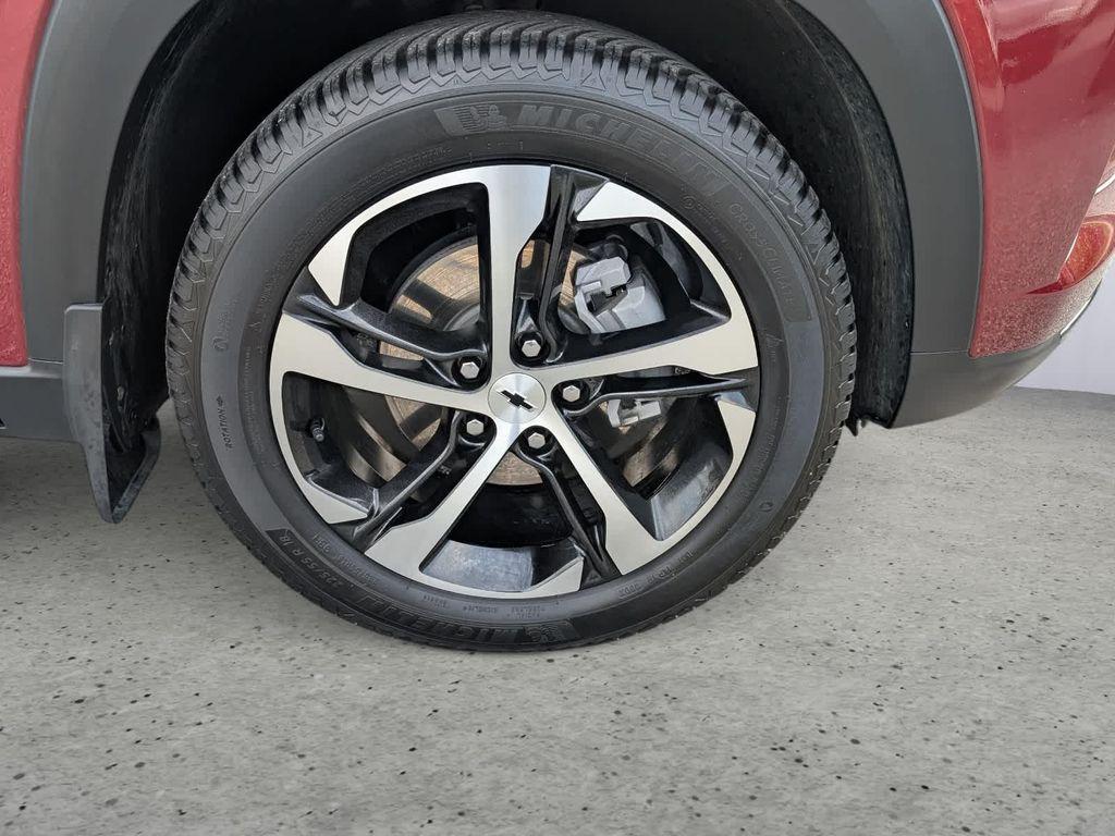 used 2024 Chevrolet Trax car, priced at $22,750